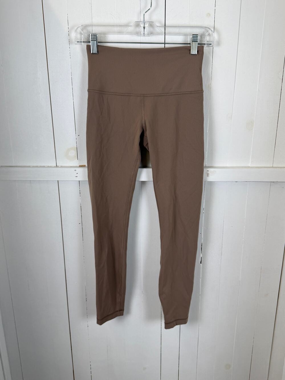 Lululemon Tan Ankle Leggings Size 4 Nylon Pre-Owned